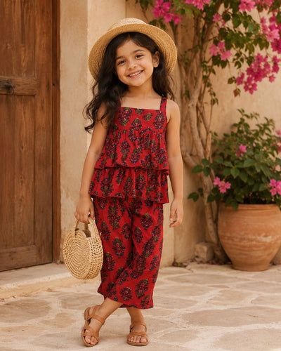 A girl wearing SnugBugNest Pure cotton , co-ord created from breathable cotton fabric.