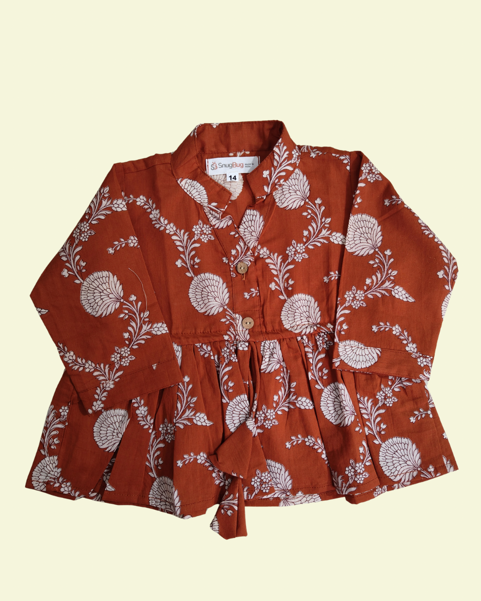 Pure cotton girls matching outfit set with peplum top, three-quarter sleeves in breathable floral print fabric for casual wear and playdates.